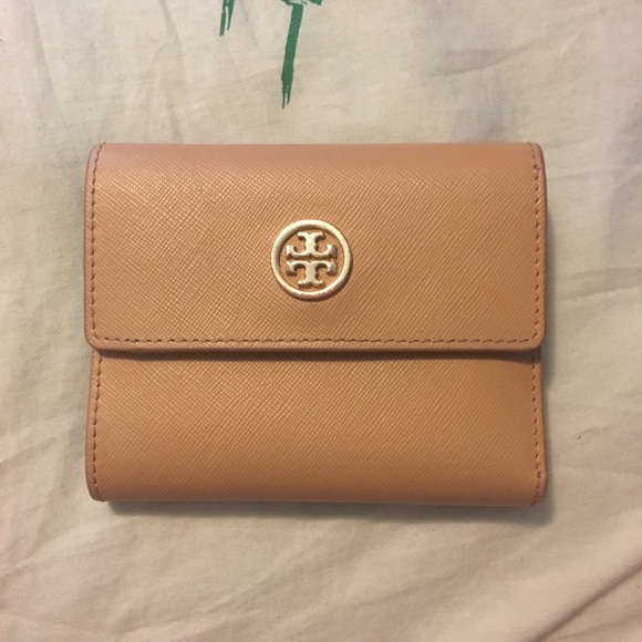 Tory Burch Handbags - Tory Burch Tri-fold Wallet